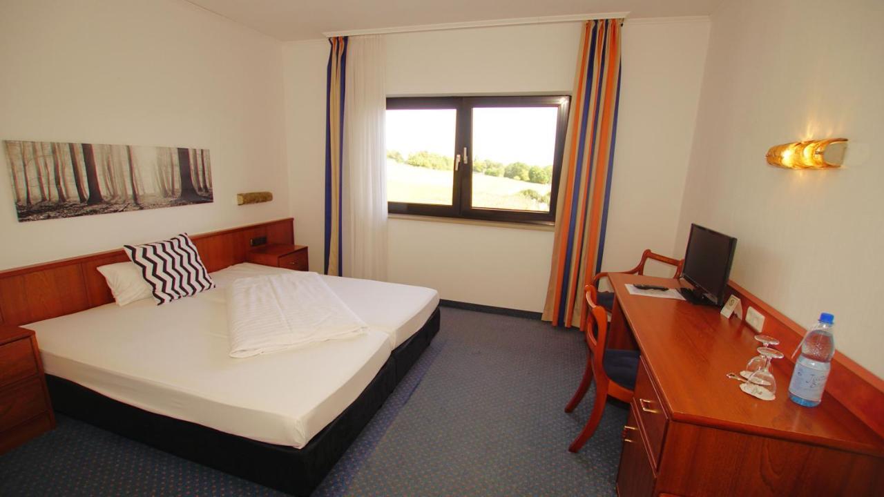 Gut-Hotel Tannenhof Хайгер Номер фото