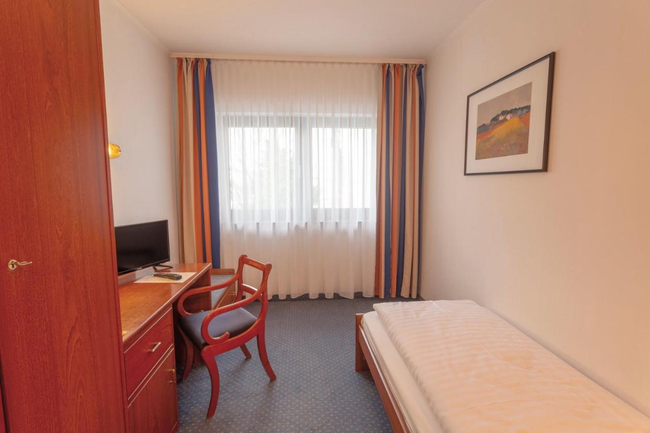Gut-Hotel Tannenhof Хайгер Номер фото